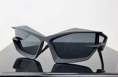 Givenchy Giv Cut GV40049I Matte Black / Grey Lens Shield  