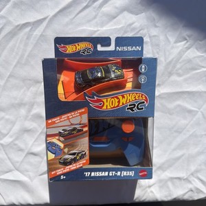 ホットウィール】RC 2017 日産 GT-R R35 海外版 Hot Wheels RC （3