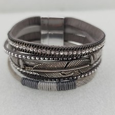 Gray Layered Leather Rhinestone Leaf Magnetic Clasp 7" Bracelet