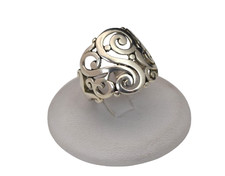 925 Sterling Silver Filigree Scroll Design Ring Size 8.25