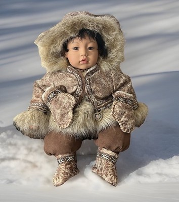 Adora Vinyl Baby Eskimo Doll  Tundra  LE 293/700, 23 in