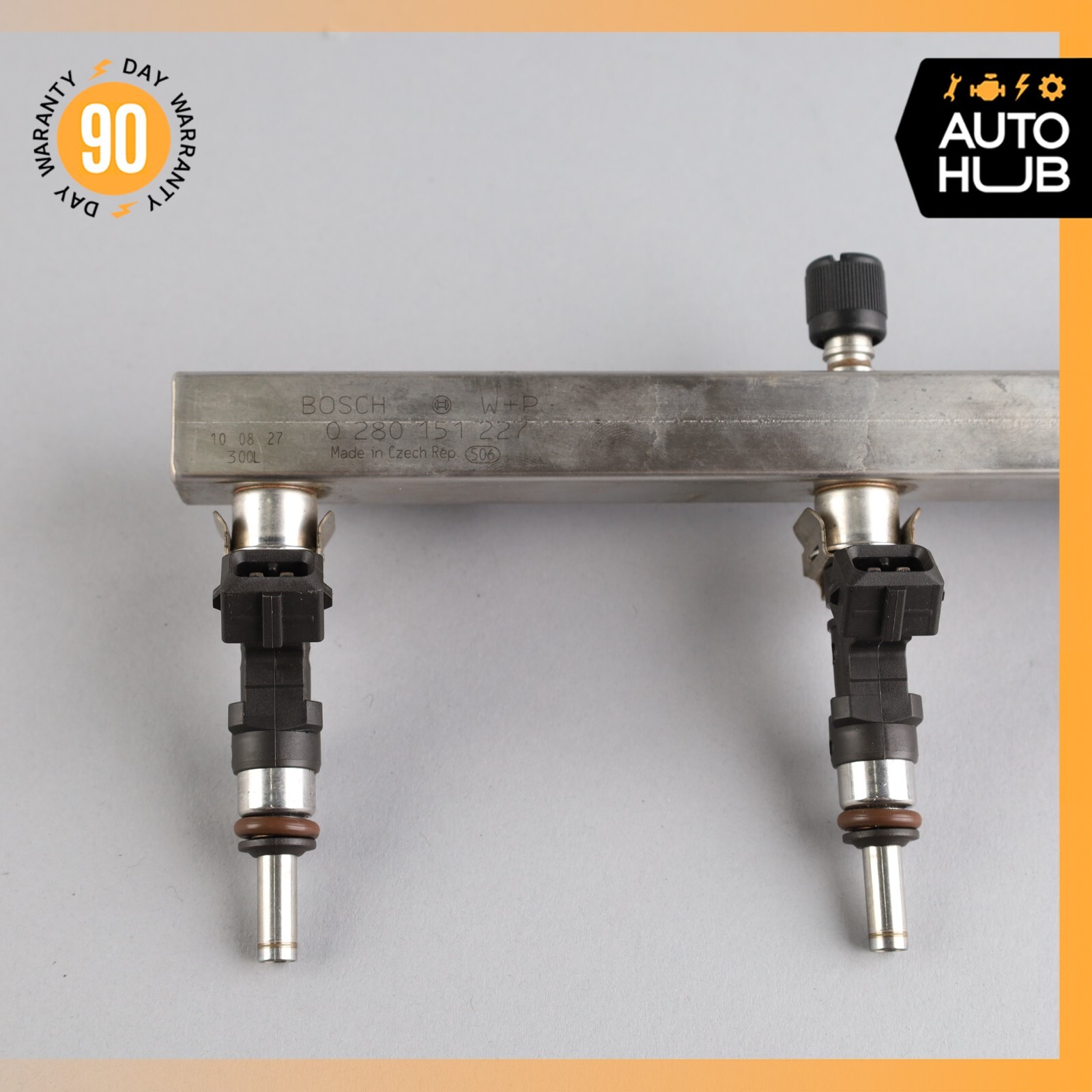 Maserati Quattroporte M139 Fuel Injection Rail Line w/ Injectors Right Side 74k