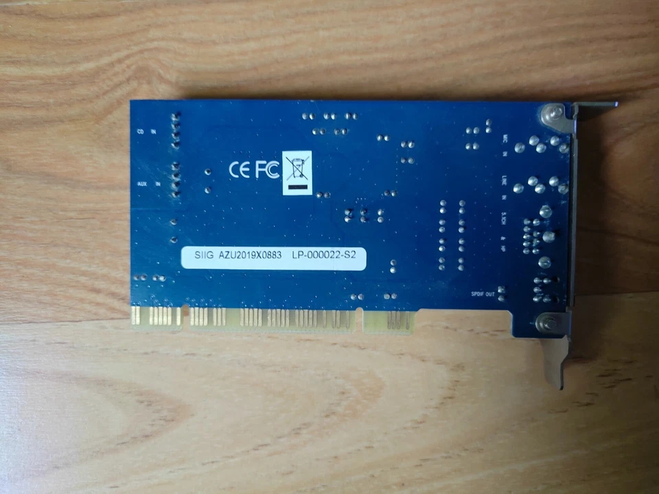 SIIG Sound Wave  LP-000022-S2 Sound Card - Image 2 of 3