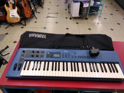 ジャンク YAMAHA CS1x シンセサイザー アダプター付き ヤマハ ジャンク YAMAHA CS1x シンセサイザー アダプター付き ヤマハ