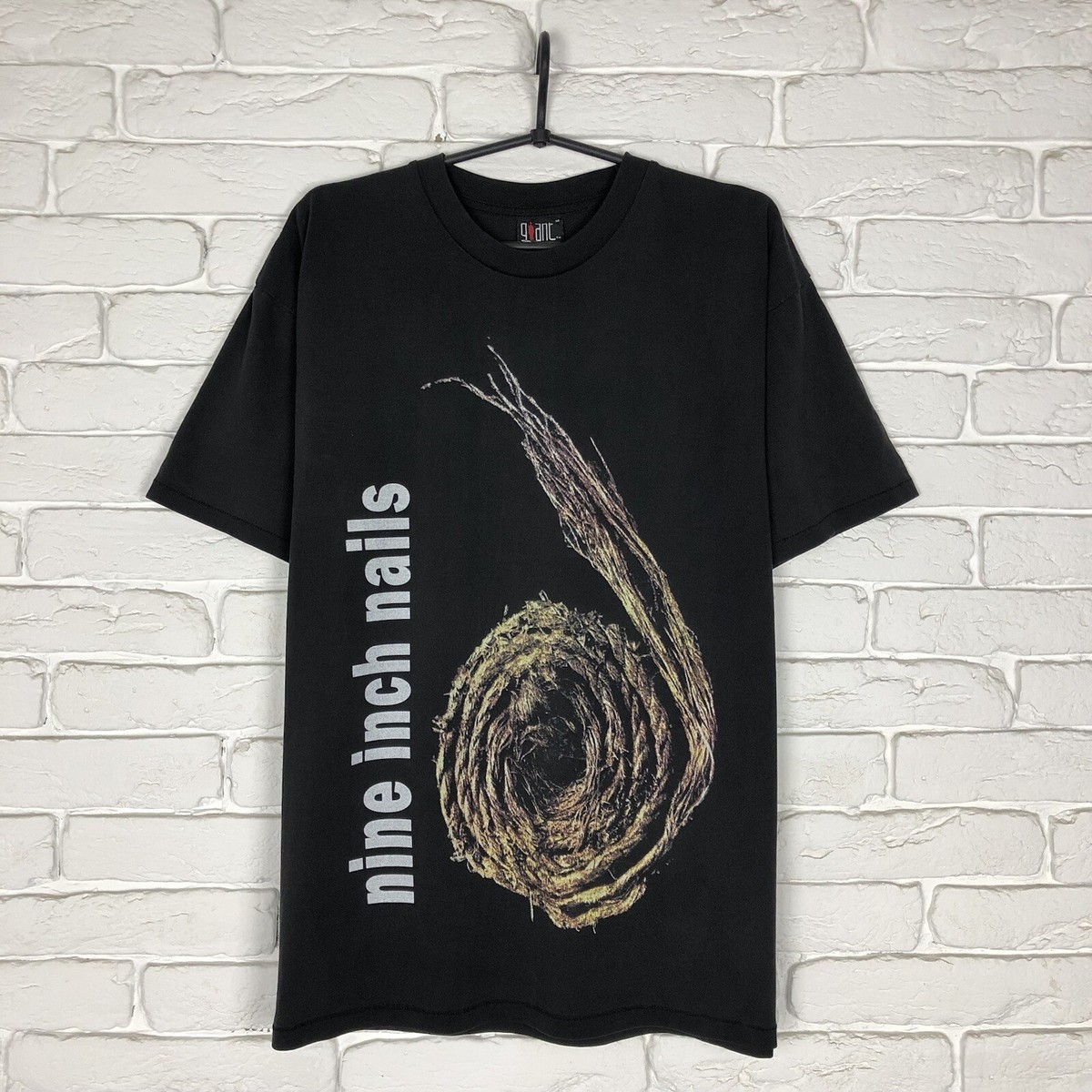 nine inch nails 未着用ヴィンテージＴシャツ　XL 中古・古着通販】NINE INCH NAILS (ナイン・インチ・ネイルズ