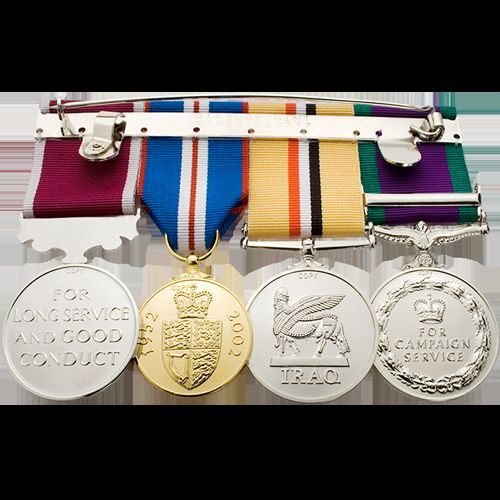 Große Prinzessin Mary's RAF Pflegeservice Medaille Vitrine - Bild 3 von 5