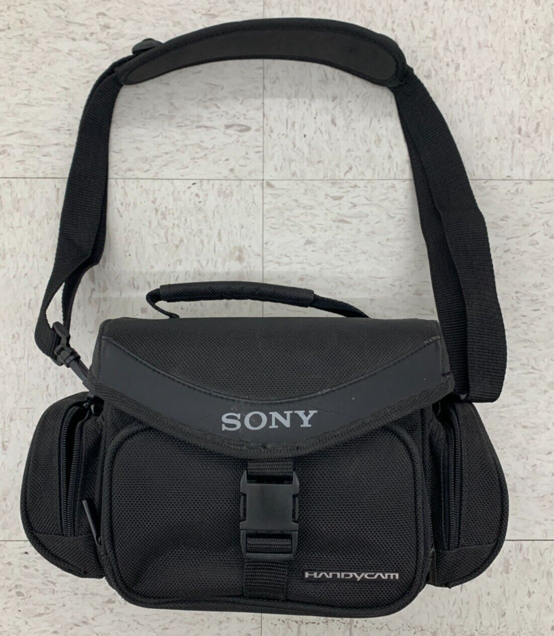 Handycam Camcorder Soft Bag Carrying Case w/ Padded Strap & Pockets - SONY - VG-image