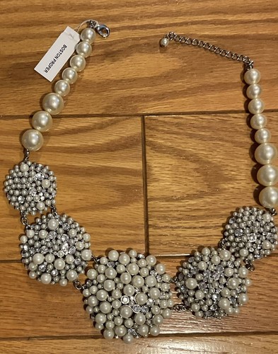 Boston Proper Gorgeous Precious Pearl Statement Necklace NWT Rhinestone/Pearl - Picture 4 of 14