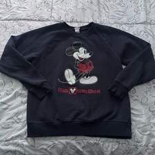 Walt Disney World Sweater Adult Medium Navy Blue Mickey Mouse Standing Parks Red
