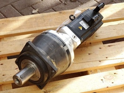 SEW Servomotor P5KG63-0080/R/S CM3C71S-20A-N/BZ/PK/AK0H/SB1 1,28kW i80 2000r/min