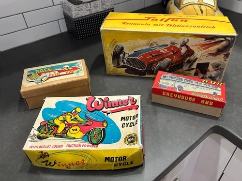 vintage tin toy boxes colorful and great for any collection