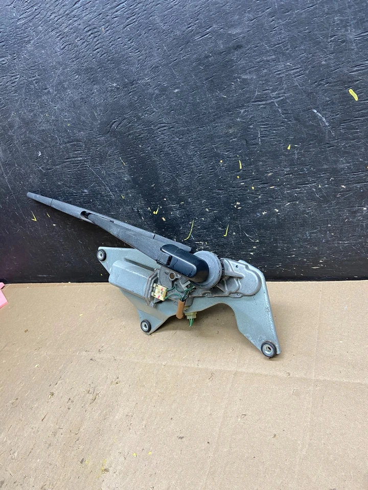 Motor limpiaparabrisas trasero Honda Element 2003 a 2011 U4745 DG Foto 3 de 4