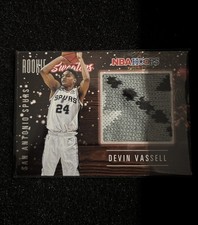2020-21 Panini NBA Hoops - Rookie Sweaters Devin Vassell #RSW-DVS (MEM, RC)