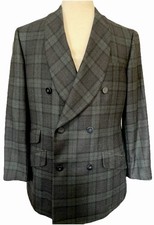 NWOT Paul Stuart Phineas Cole D-B Uni-Sex Shawl Collar Tuxedo Jacket. Men’s 40S. NWOT Paul Stuart Phineas Cole D-B Uni-Sex Shawl Collar Tuxedo Jacket. Men’s 40S.
