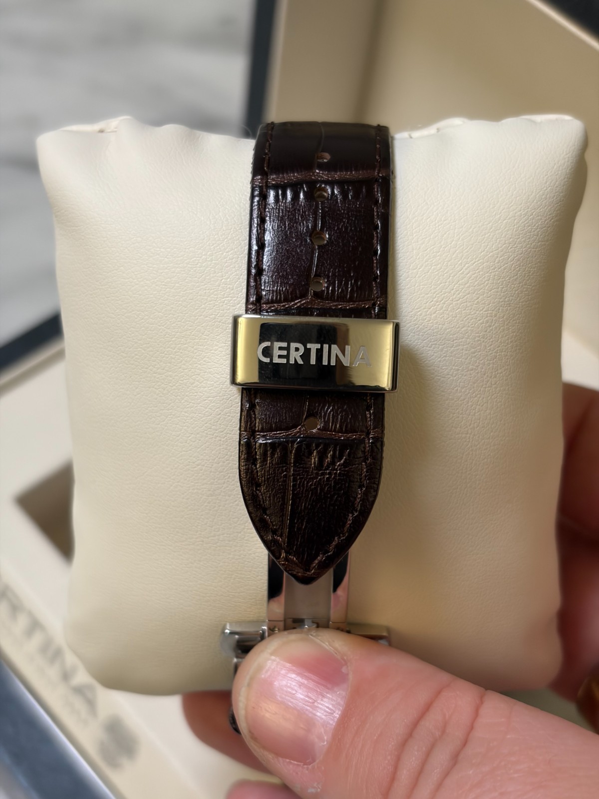 Certina DS-4 Day-Date Automatic - image 8