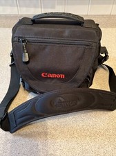 Lowepro Nova 1 AW Shoulder Bag for Canon Camera Removable Strap New