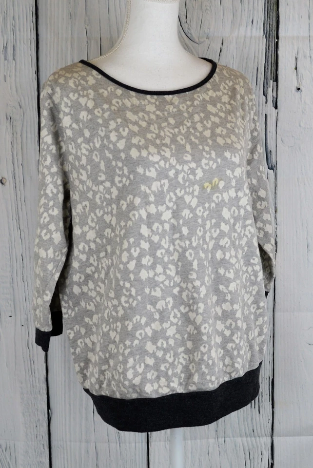 Sudadera Suéter Pullover Tres Lunares Top Leopardo Manga Larga Gris Talla Grande 1X Foto 3 de 4