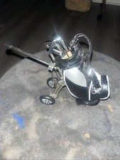 Golf Pen Holder with 3 Club Pens and Movable Golf Cart, Mini Golf Bag Desk Decor