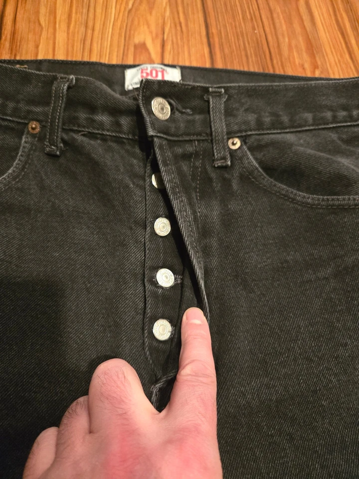 Vtg Levi’s 501 Fly Button Made in USA Denim Black 38x30 (FITS 36x30) - Image 3 of 4