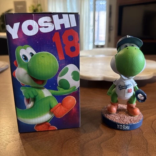 * NEW 2026 YOSHI Bobblehead SUPER MARIO NINTENDO SGA Dodgers SGA 3/31/26 *