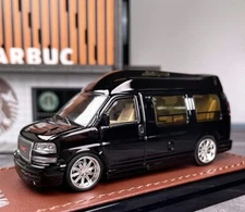 CR GOC 1:64 Black GMC Savana Cutaway Van MPV RV Model Diecast Metal Car