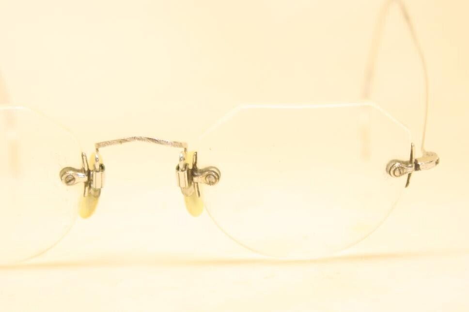 Antique Eyeglasses With Case (JAS) Antique Eyeglasses With Case (JAS)