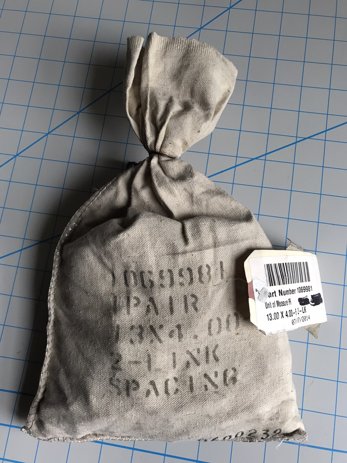 Genuine Husqvarna 587199403 Snow Blower Tire Chain Kit 13x46 Tires