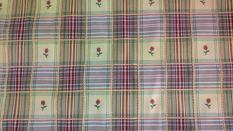 Tela de tapicería a cuadros bordada amarilla, roja y verde, a cuadros Foto 3 de 4