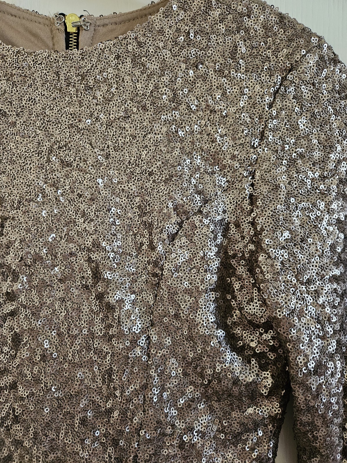 Picture 1 of 6