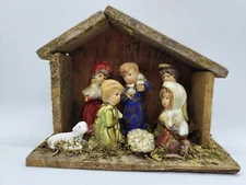 Vintage Nativity Set Manger Scene Mary, Joseph, Baby Jesus, 3 Wise Men