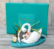 WDCC Silly Symphony Ugly Duckling A Loving Embrace with Box No COA #4006679