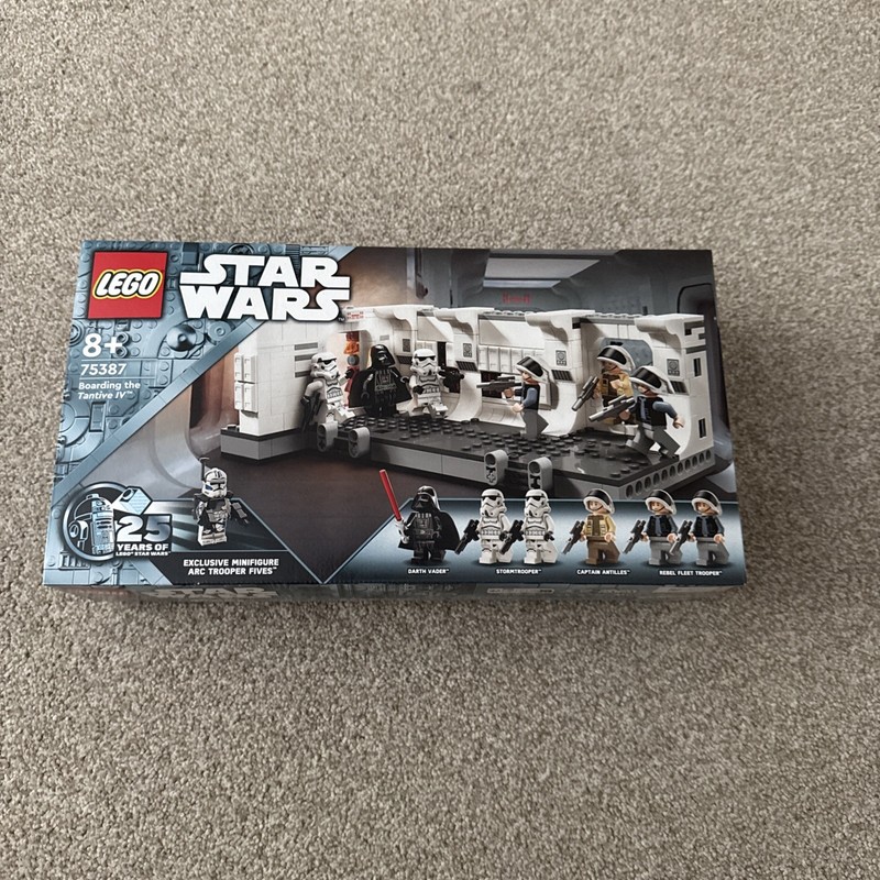 LEGO Star Wars 75387 Tantive IV Boarding Set