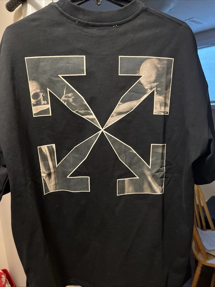 Camiseta de manga corta Off-White Caravag Arrow Over 'Negra' grande Foto 3 de 4