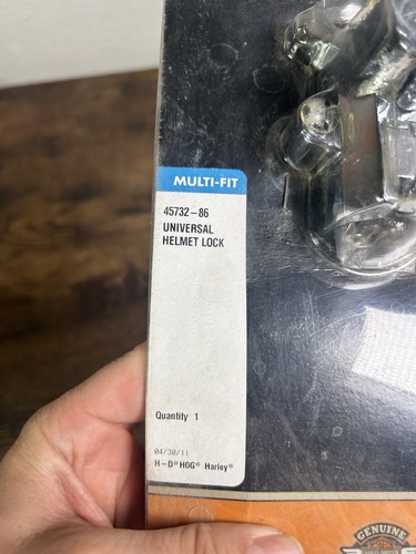 HARLEY DAVIDSON UNIVERSAL HELMET LOCK 45732-86 - Foto 2 di 9