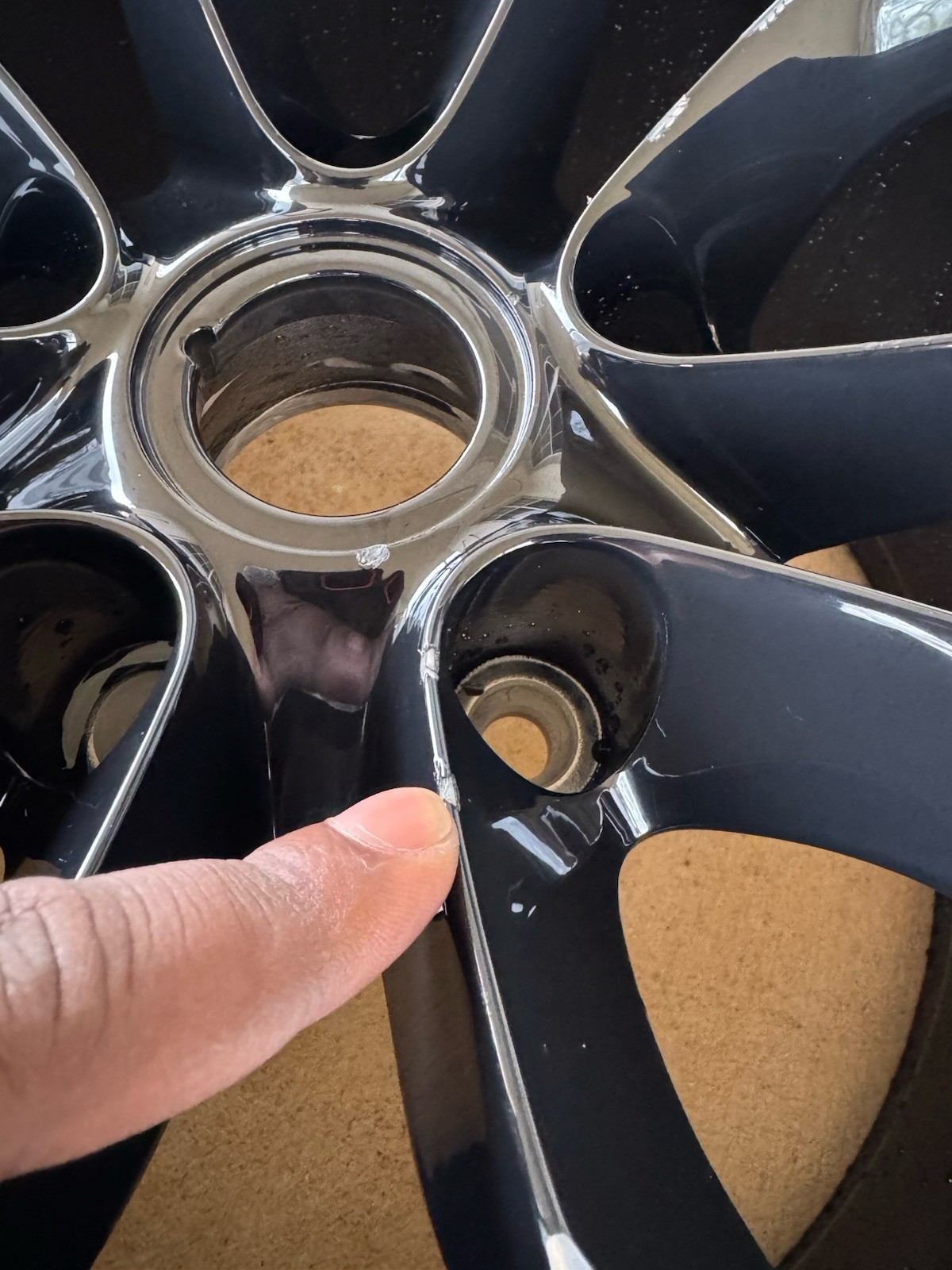 (4) 20” GENUINE ASTON MARTIN VANQUISH VOLANTE  OEM 2ND GEN 2013-2018 WHEELS SET!
