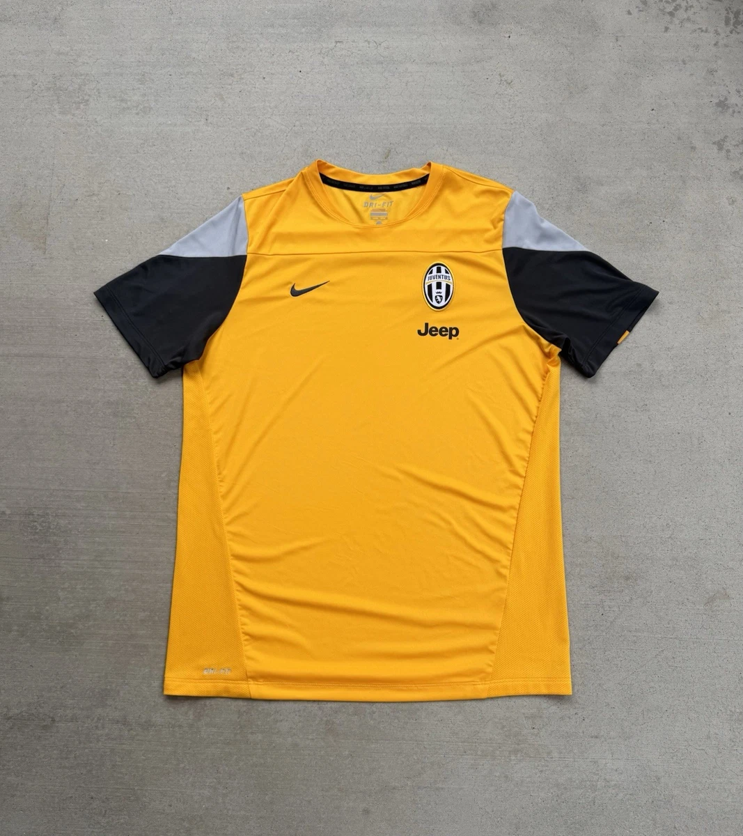 Las mejores ofertas en Juventus Club Internacional amarillo ropa