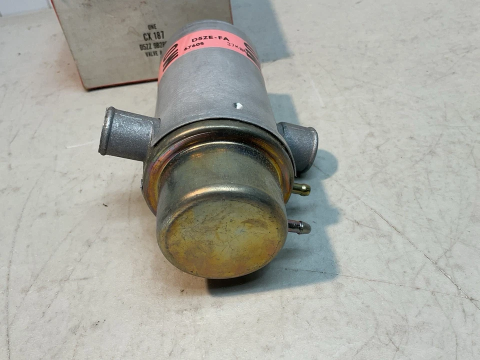 НОВЫЙ ИЗ СТАРЫХ ЗАПАСОВ 1975-1980 FORD MUSTANG II 2.8 V6 & 1975-1976 GRANADA 250 СМОГ КЛАПАН/КАНИСТРА - Изображение 4 из 4