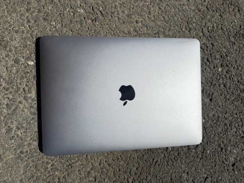 Apple MacBook Pro 13 inch Laptop - A1708 (2017)