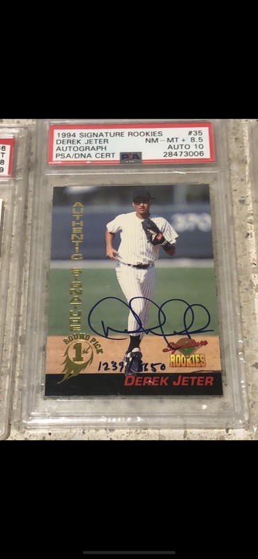 Derek Jeter Yankees 1994 Signature Rookies Auto Signed RC PSA 8.5 10 Rookie Card