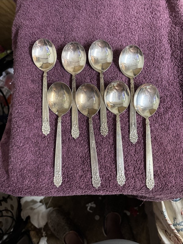 Vintage King Edward Silverplate Soup Spoons Set Of Eight (8)