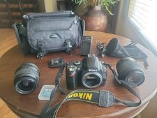 Nikon D40 Digital SLR Camera 18-55mm  55-200mm lens Battery   Charger 8GB Card