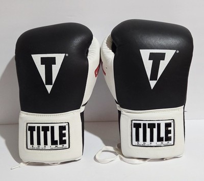 Leather Title Gel World Bag Gloves Black/White 14 oz Lace Up Boxing Training 