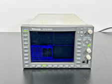 Tektronix WFM 8200 Waveform Monitor SDI Video Audio Analyzer WFM8200