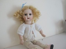 SALE NO DOLL DARLING  ACRYLIC SWEATER FITS REPRO LOULOTTE DOLL