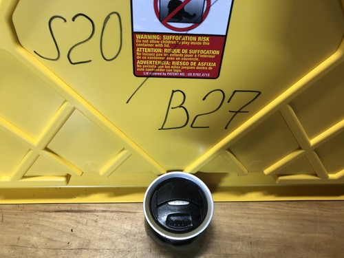 2014-2018 FORD FIESTA DASHBOARD AIR VENT OEM CLEAN - AE83-A018B09 - Picture 5 of 5