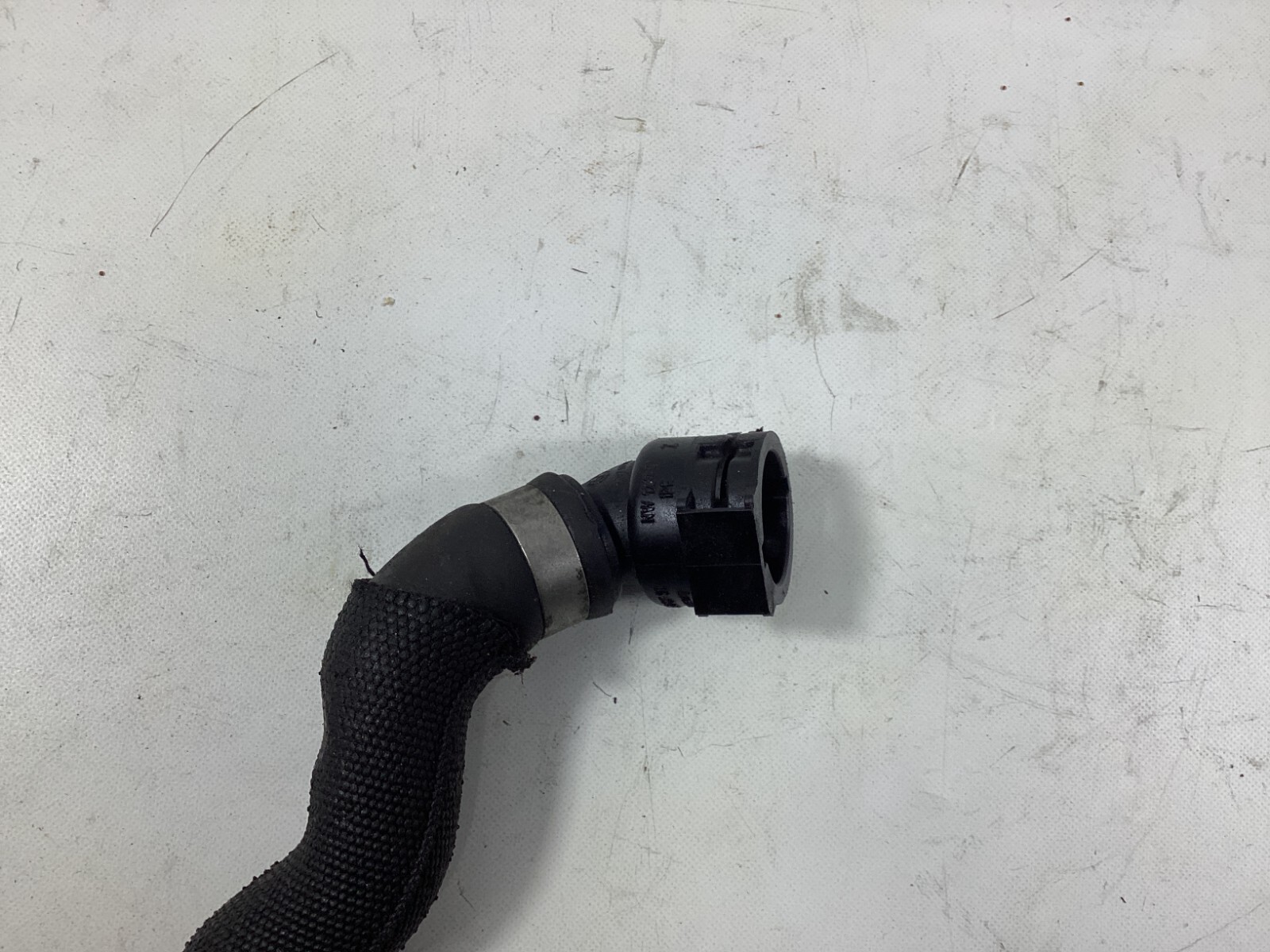 2012-2016 BMW 550i 650I XDRIVE - ENGINE MOTOR WATER COOLANT PIPE HOSE OEM .