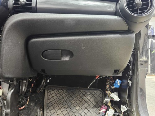 14-21 Mini Cooper F56 F57 Glove Box Compartment Black Genuine OEM 51169262362 - 第 1/3 張圖片