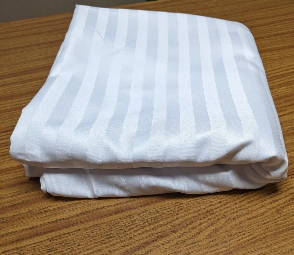 NIP NWT NEW WHITE DUVET COVER LUXURIOUS SATIN STRIPE T250 90 X 94 FULL / QUEEN - Image 3 of 4