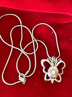 Butterfly Locket Diffuser Bola Harmony Ball Cage Necklace W/Freshwater Pearl 17''