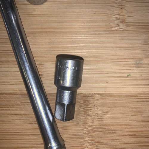 CORNWELL 4 pc. tool lot TR-32 short 3/8 Dr. ratchet, extensions,swivel socket - Picture 18 of 23